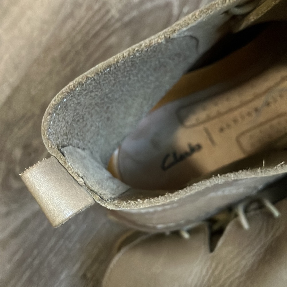 Clarks - Picture 12 of 17